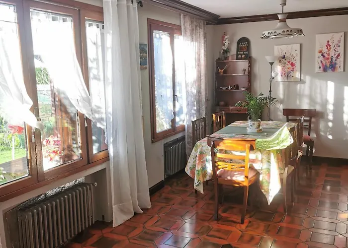 Chalet Centrico Costero En Gijon